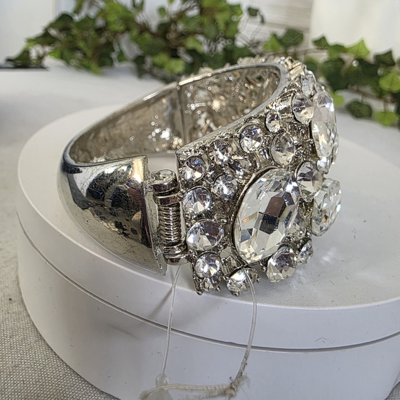 Vintage Statement Silver CZ Bling Clamper Hinge Bracelet - Picture 6 of 11